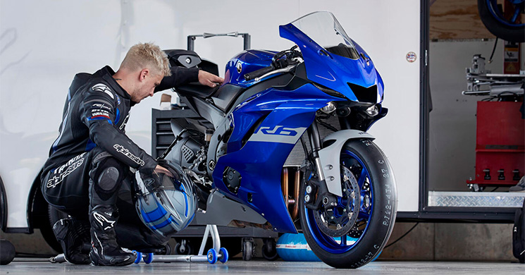 YamahaR6-2020.jpg