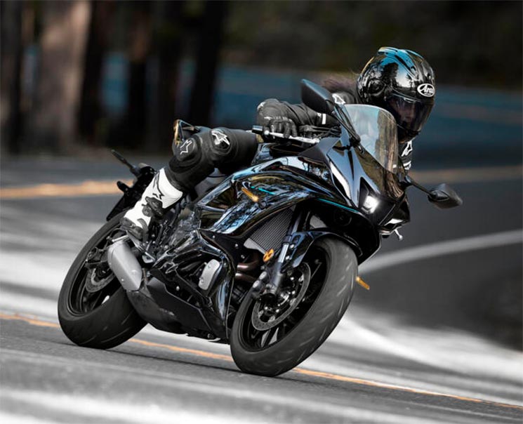 YamahaR7-2021-2.jpg