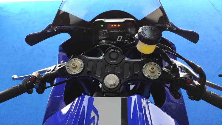 YamahaR7-GYTR