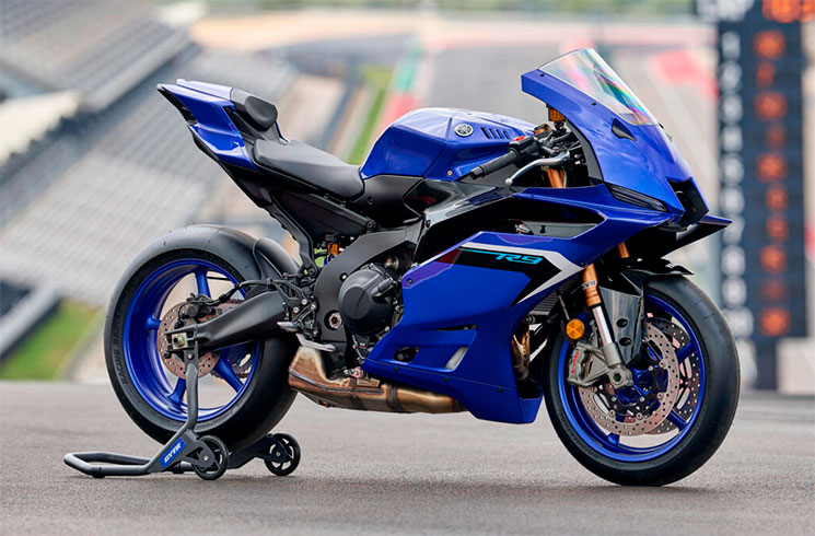 YamahaR9-2025-12.jpg