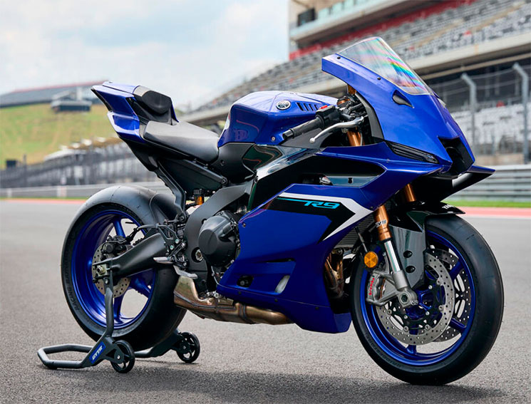 YamahaR9-2025