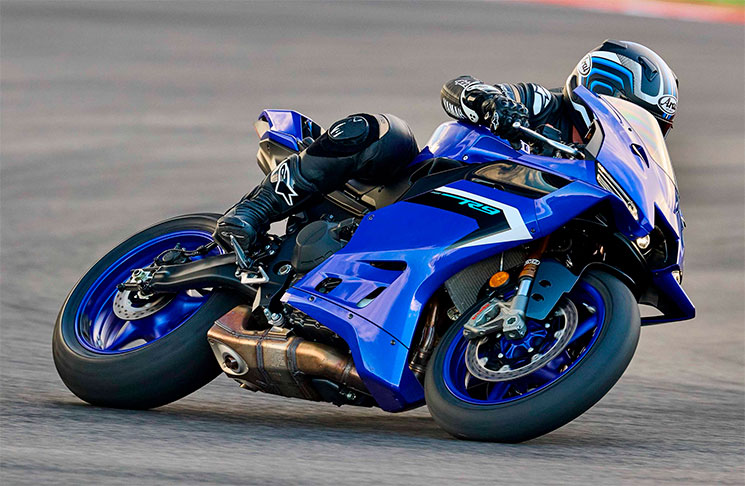 YamahaR9-2025