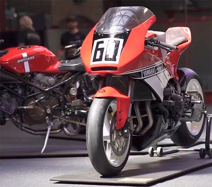 YamahaR9