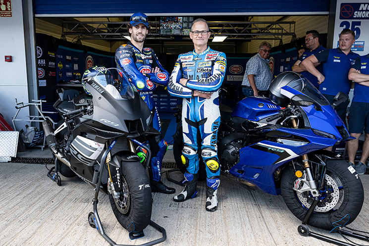 Yamaha R9 2025