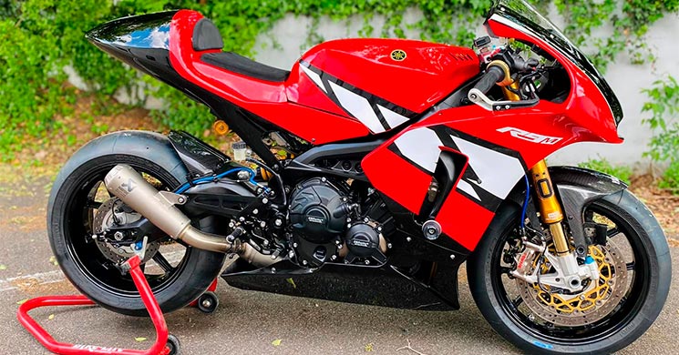 YamahaR9M.jpg