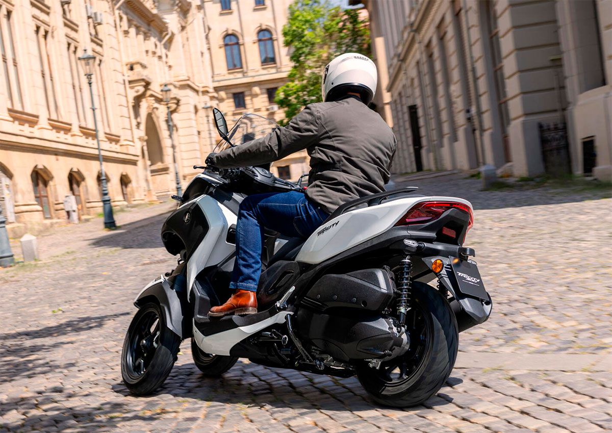 s/YamahaTricity-2026