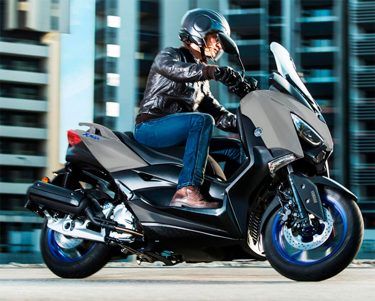 YamahaXMAX125-2021-2.jpg