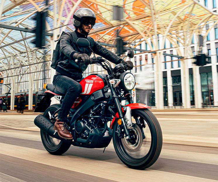 YamahaXSR125-2021-3.jpg