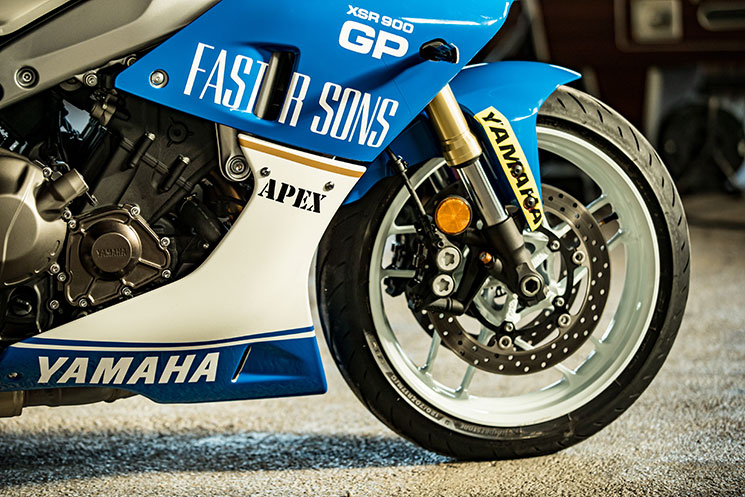 YamahaXSR90-GP-Ducados-Garriga