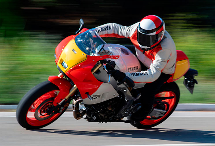 YamahaXSR900GP