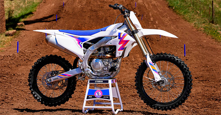 YamahaYZF450.jpg