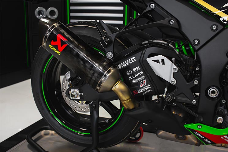 ZX10R-Limited-Edition-3.jpg