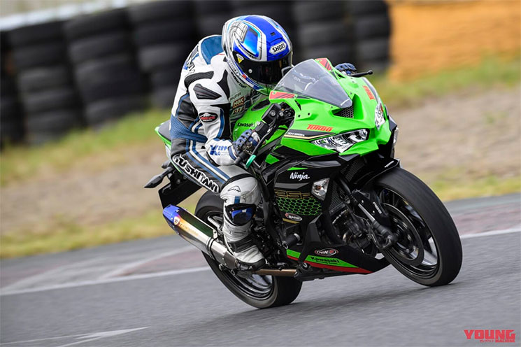 zx25r turbo