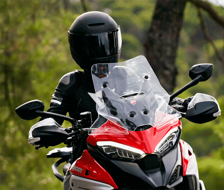 ZyonHelmet32.jpg