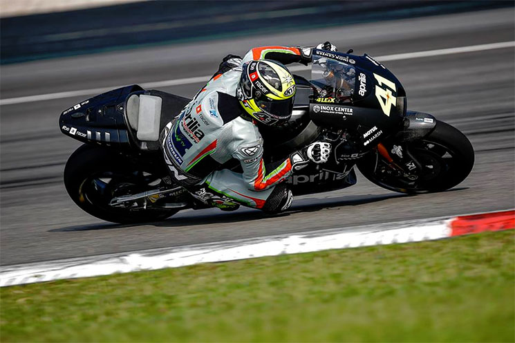 aleix-espargaro-aprilia-sepang-test-2.jpg