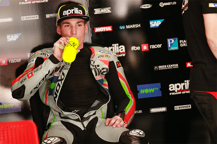 /aleix-espargaro-aprilia-sepang-test-3.jpg