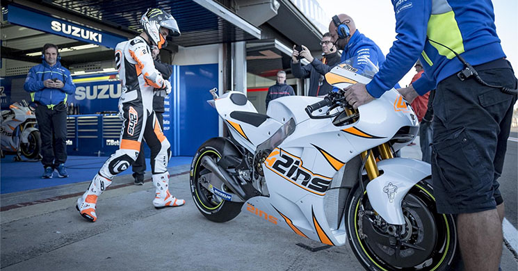 /alex-rins-motogp-valencia-test.jpg