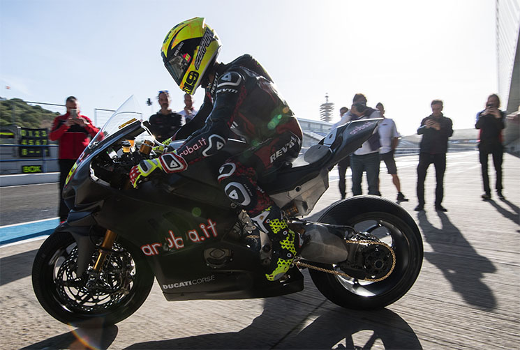 alvaro-bautista-2018-wsbk.jpg