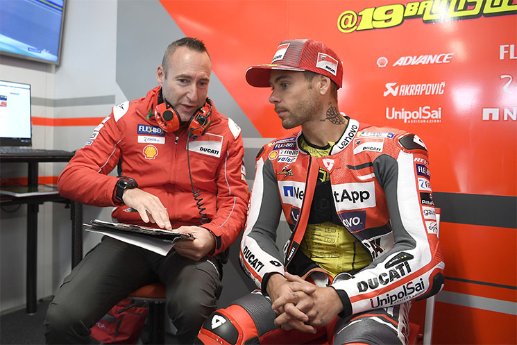 /alvaro-bautista-ducati-factory.jpg