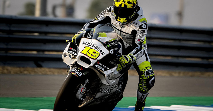 /alvaro-bautista-tailandia.jpg