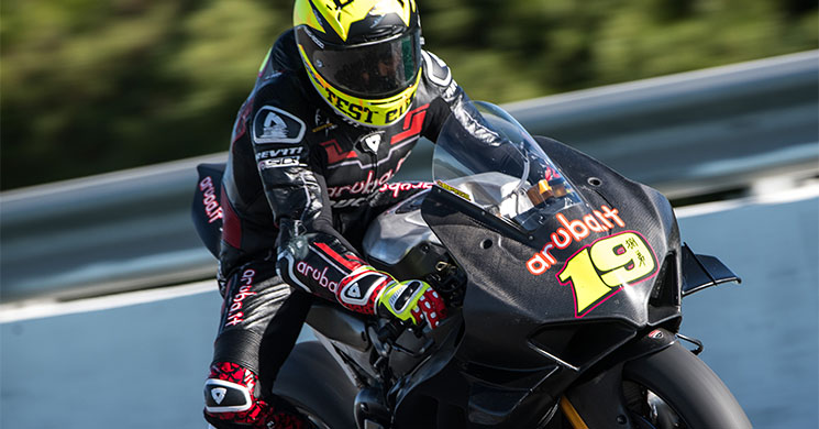 alvaro-bautista-wsbk-jerez.jpg
