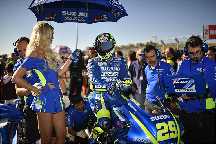 andrea-iannone-2017-valencia.jpg