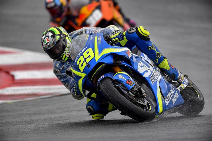 andrea-iannone-misano-3254.jpg