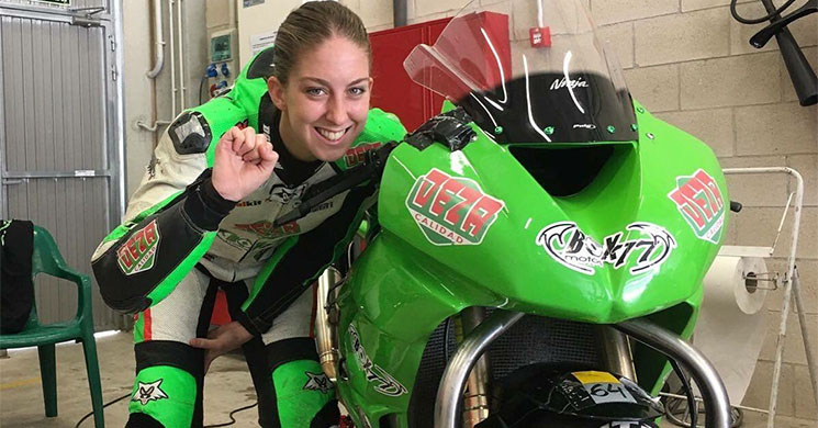 andrea-sibaja-2016-kawasaki-2.jpg