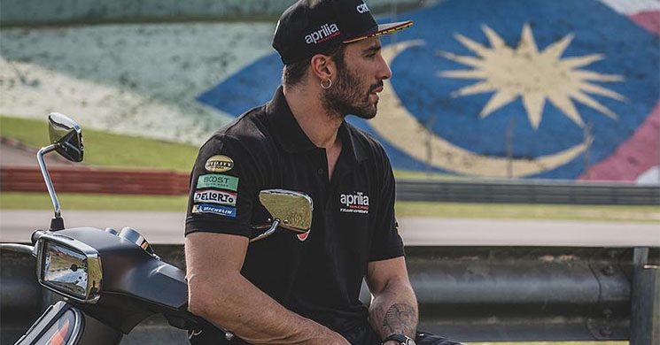 /andreaIannone2019.jpg