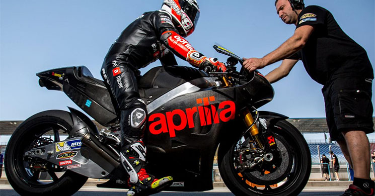 aprilia-rsgp-16.jpg