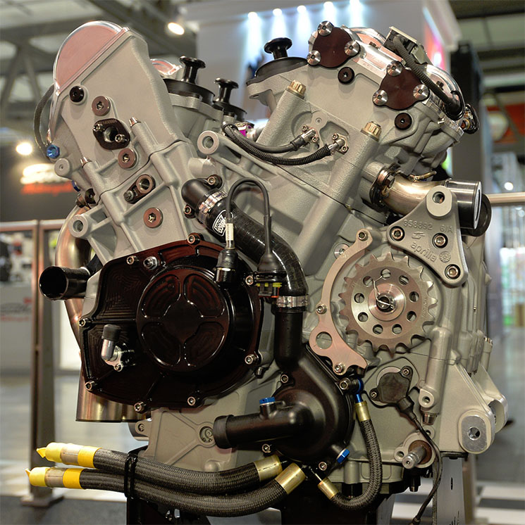 aprilia-rsv4-rr-fw-gp-5(1).jpg