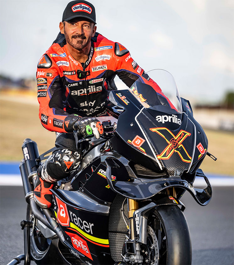 /aprilia-rsv4-x-ex3ma-.jpg
