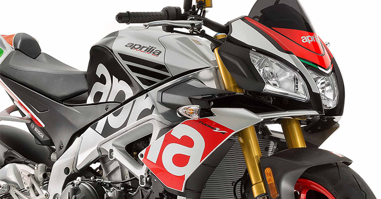 aprilia-tuono-factory-2017.jpg