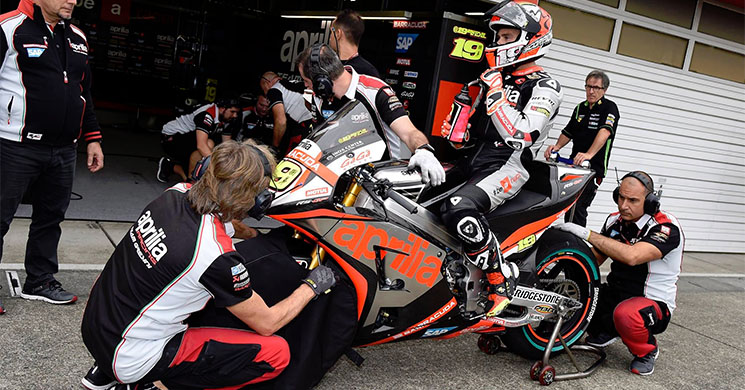 bautista-aprilia-2015.jpg
