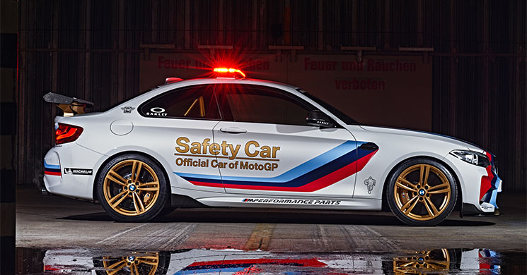 bmw-m2-coupe-safety-car-motogp-3.jpg