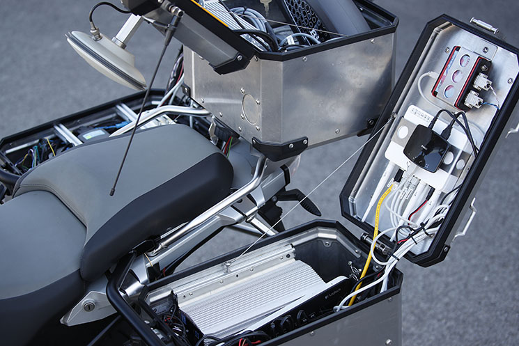 /bmw-r1200gs-autonoma-42543.jpg