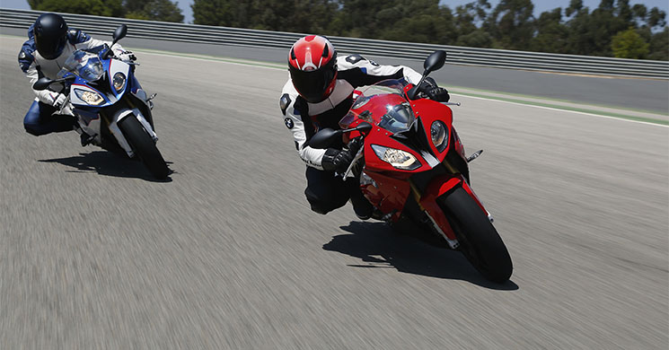 bmws1000rr-2015.jpg