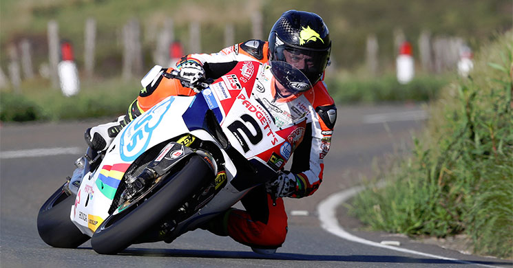 bruce-anstey-rc213vs-tt-2017(1).jpg