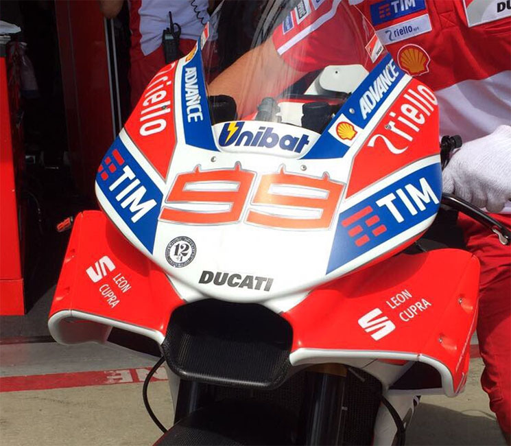 carenado-ducati-brno-343.jpg