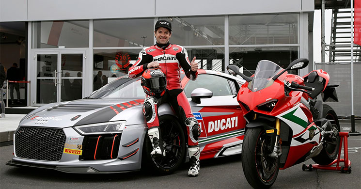 carlos-checa-audi-r8.jpg