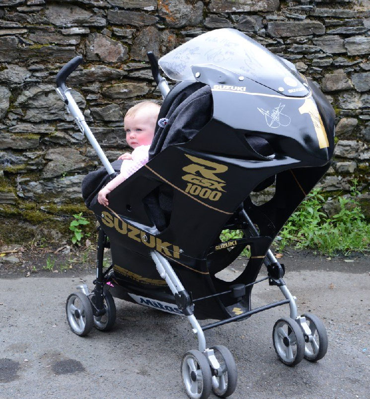carro-bebe-moto.jpg