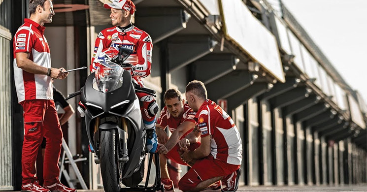 caseystoner-panigalev4.jpg