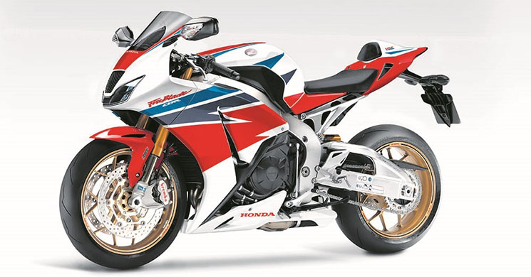 cbr-1000rr-fireblade-2017-2.jpg