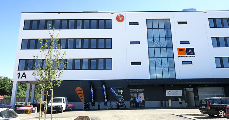 centro-ktm-alemania.jpg