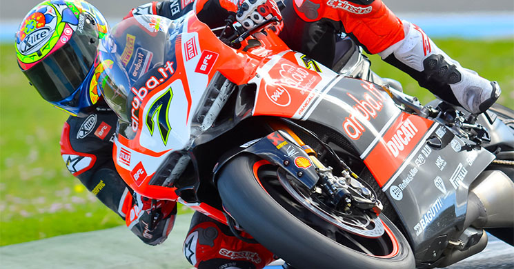 chaz-davies-sbk-test-jerez.jpg