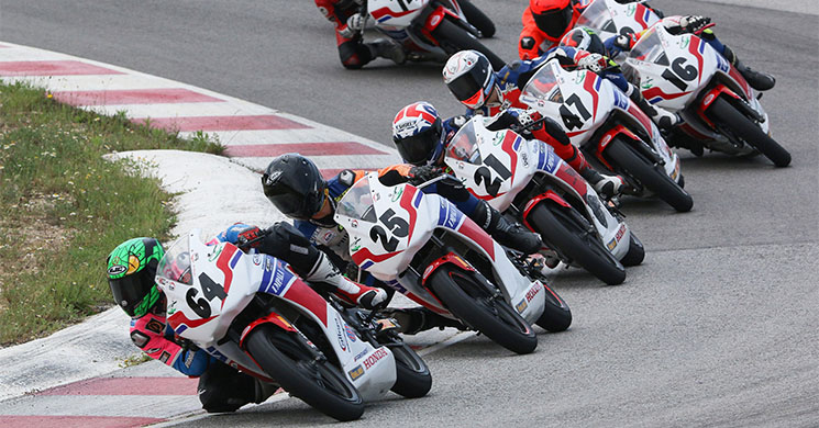 copa-honda-cbr300r-2(1).jpg