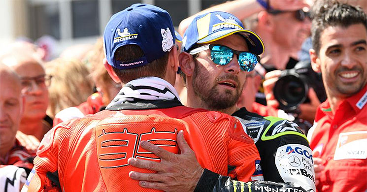crutchlow-jorge-lorenzo-motrogp.jpg