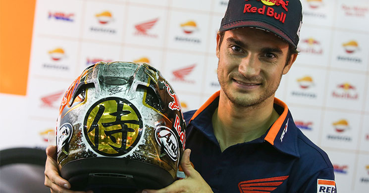 /dani-pedrosa-2017-casco.jpg