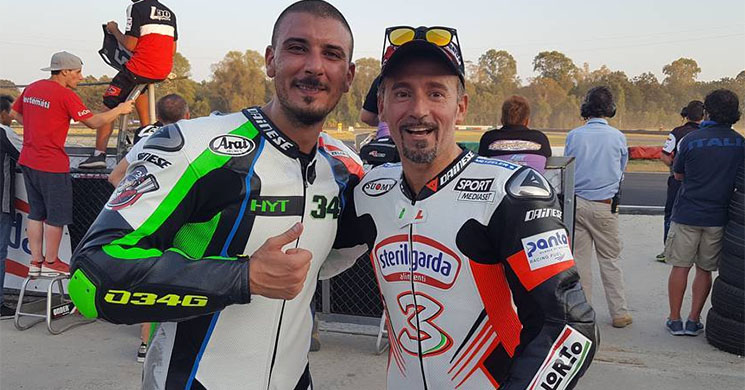 davide-giugliano-max-biaggi.jpg