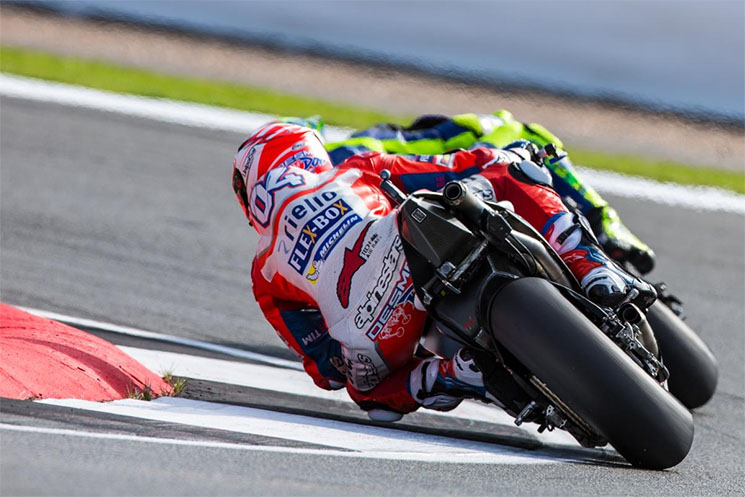 dovizioso-rossi-motogp.jpg